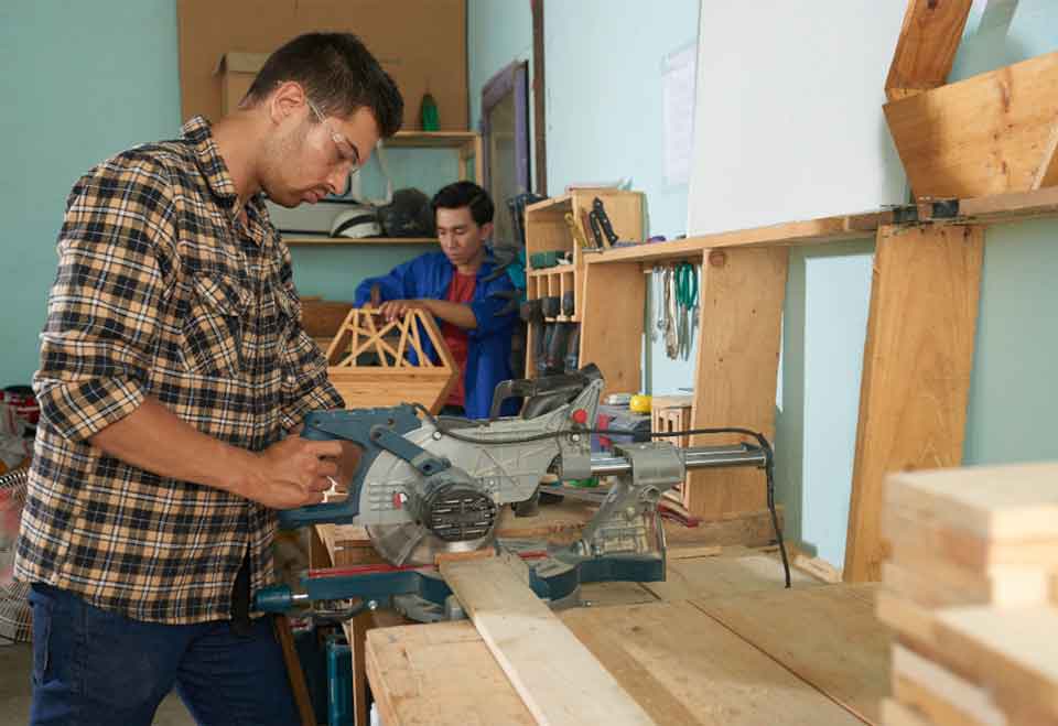 Top Trends in Modern Carpentry Designs for Dubai Homes